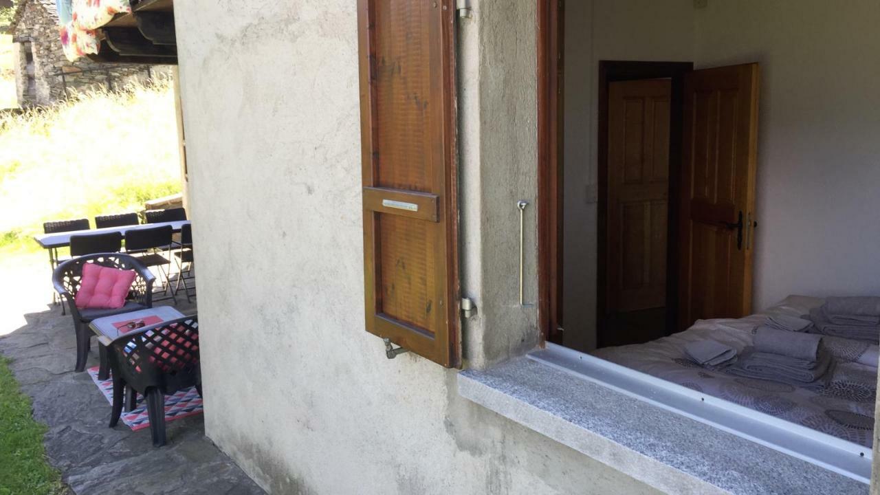 Ferienwohnung Rustico Ai Monti Cadenazzo Екстериор снимка